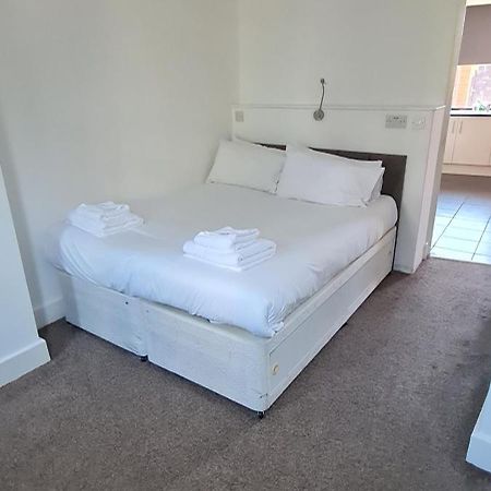 H.V Apartments Шефилд Экстерьер фото