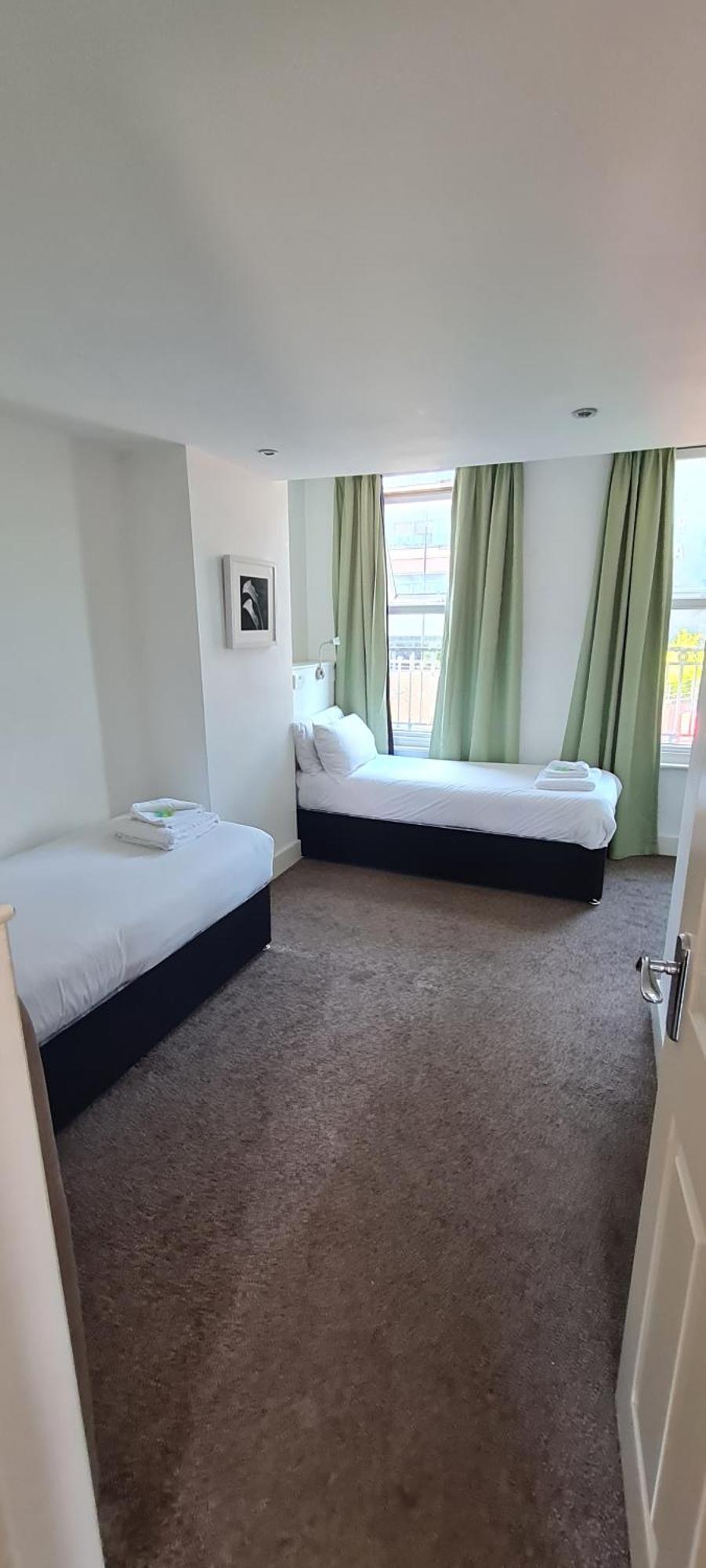 H.V Apartments Шефилд Экстерьер фото